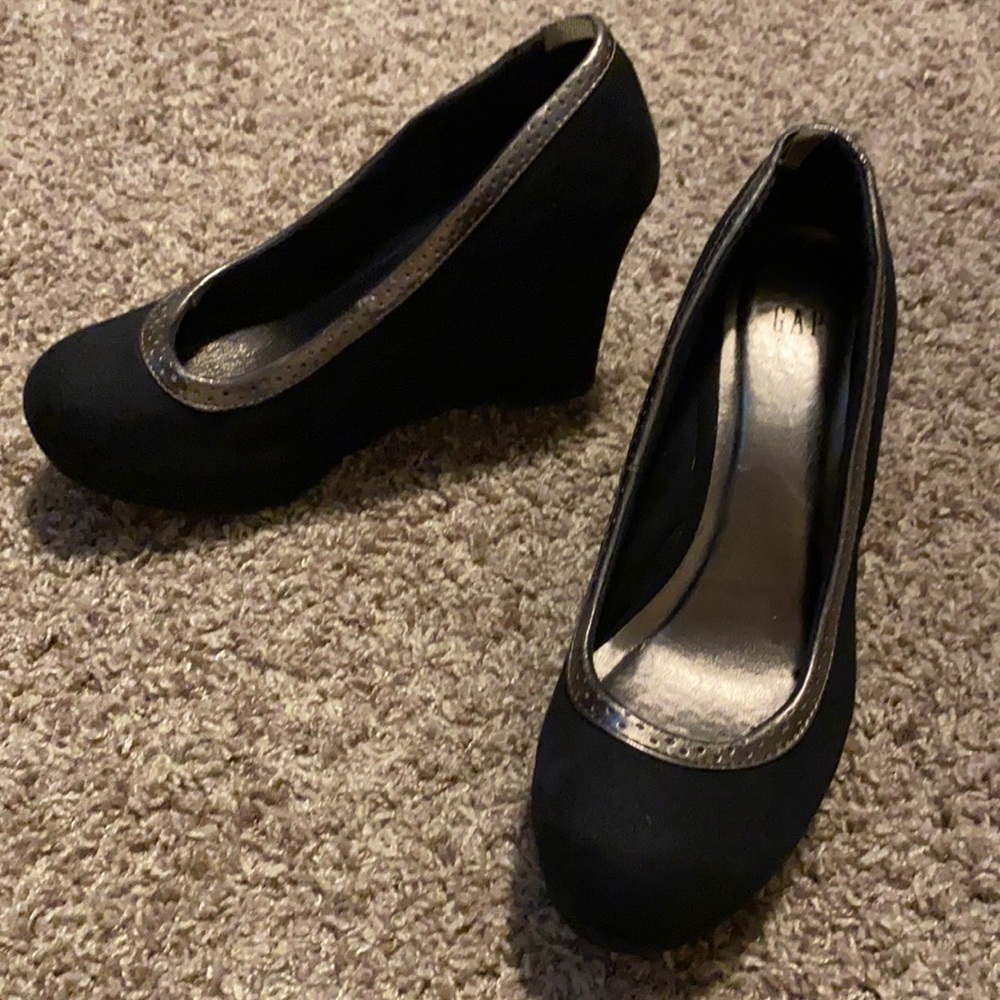 GAP wedge, platform heel